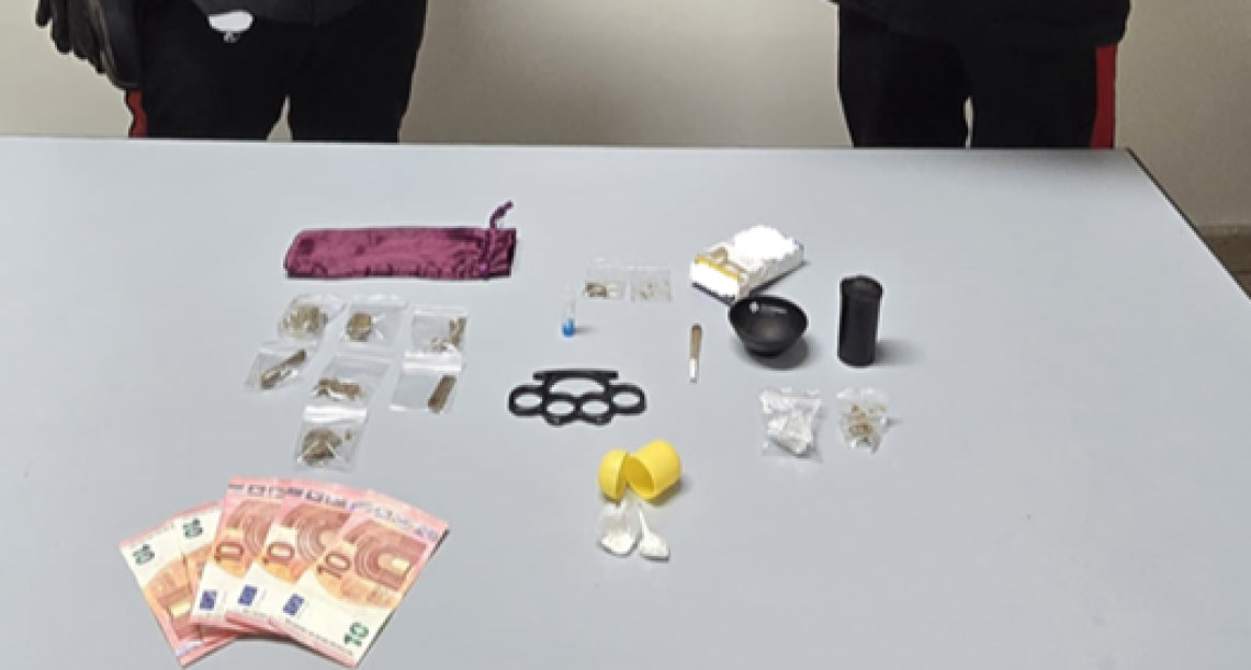 Fondi, controlli dei Carabinieri: un arresto per spaccio e due giovani segnalati
