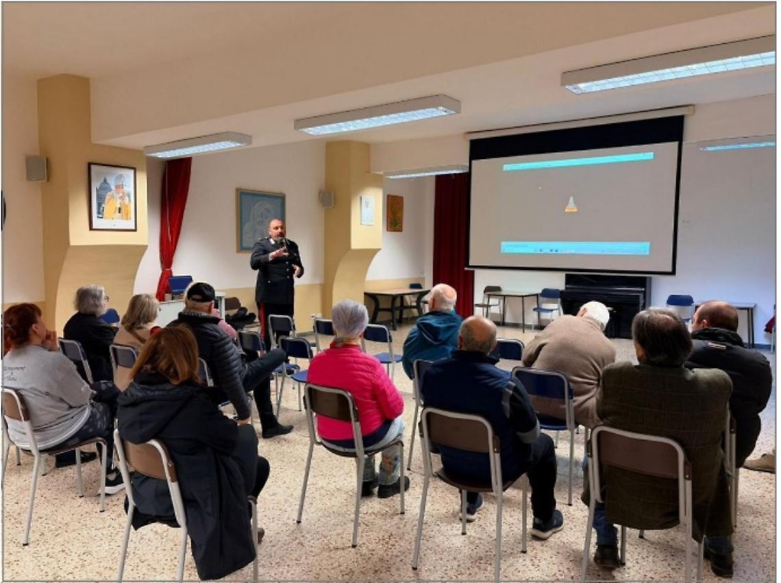Campoverde, i Carabinieri al fianco degli anziani contro le truffe