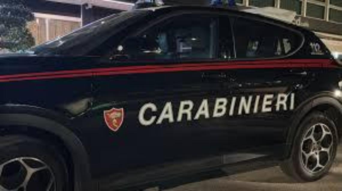 Aprilia, aggredisce un dipendente del supermercato per fuggire con la refurtiva: arrestato