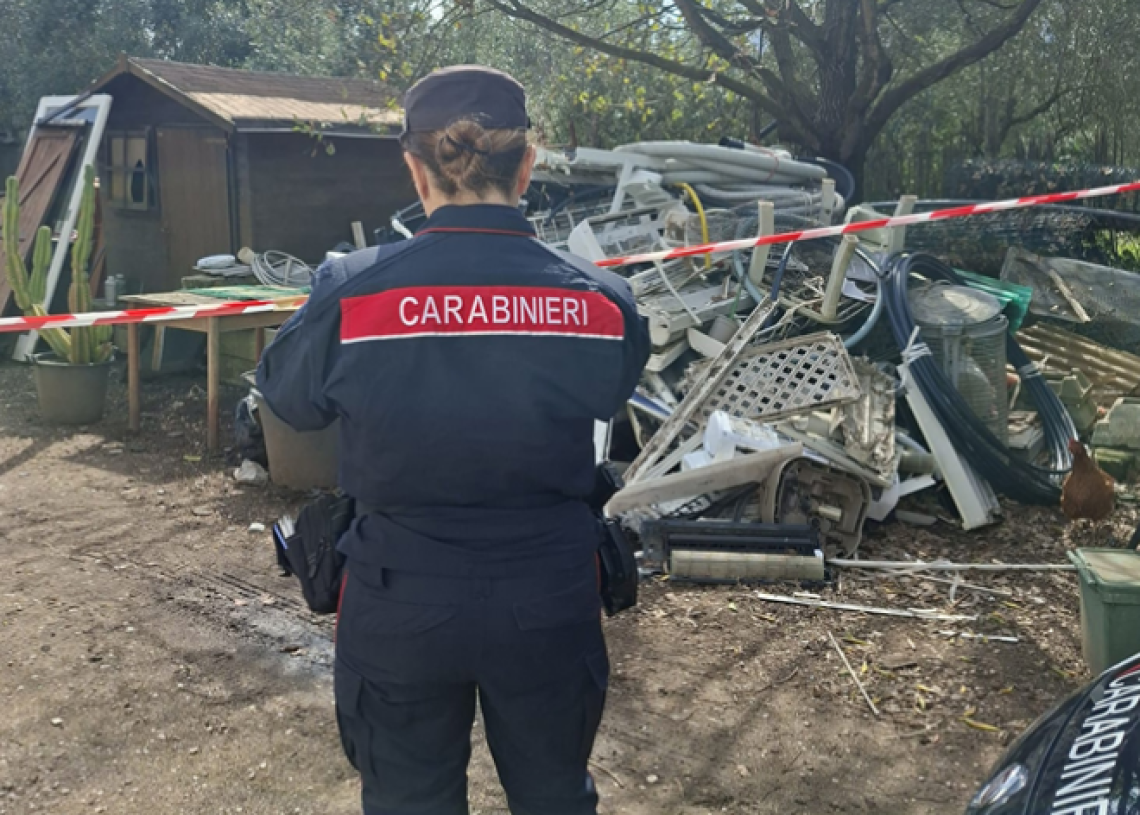 Discarica abusiva scoperta al Circeo: sequestrati 200 metri cubi di rifiuti