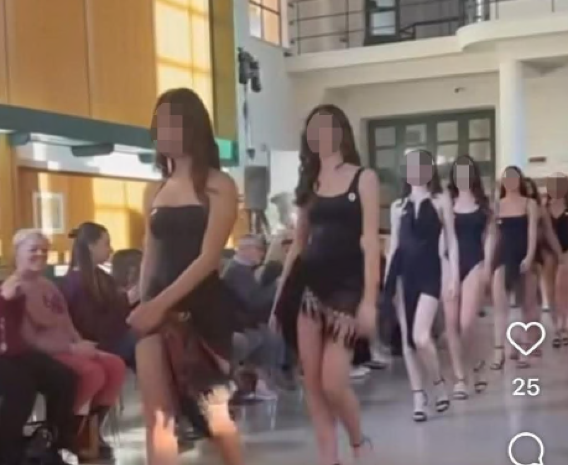 Museo Cambellotti diventa passerella: bufera su Miss Teen Italia