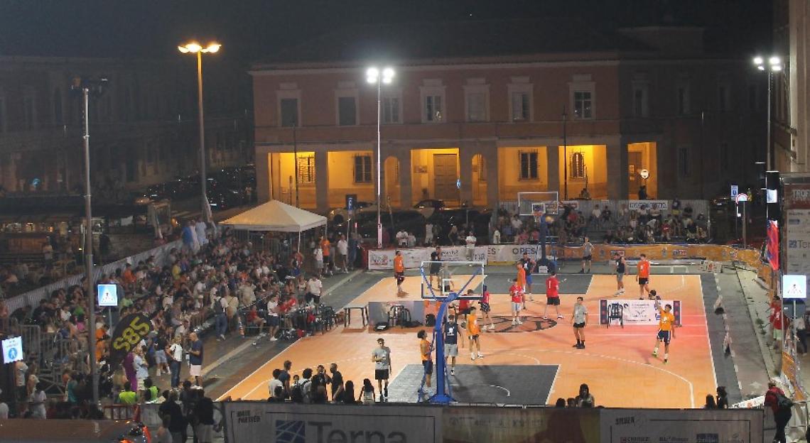 Basket in Piazza, torna il BIP: un mese di spettacolo nel cuore di Latina