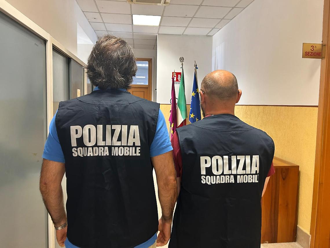 Latina, spaccio a Piccarello: arrestato un 22enne con cocaina, crack, hashish e marijuana