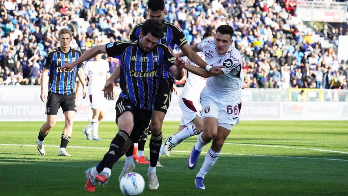 Il Torino vince a Pisa grazie ad una rete di Adams 