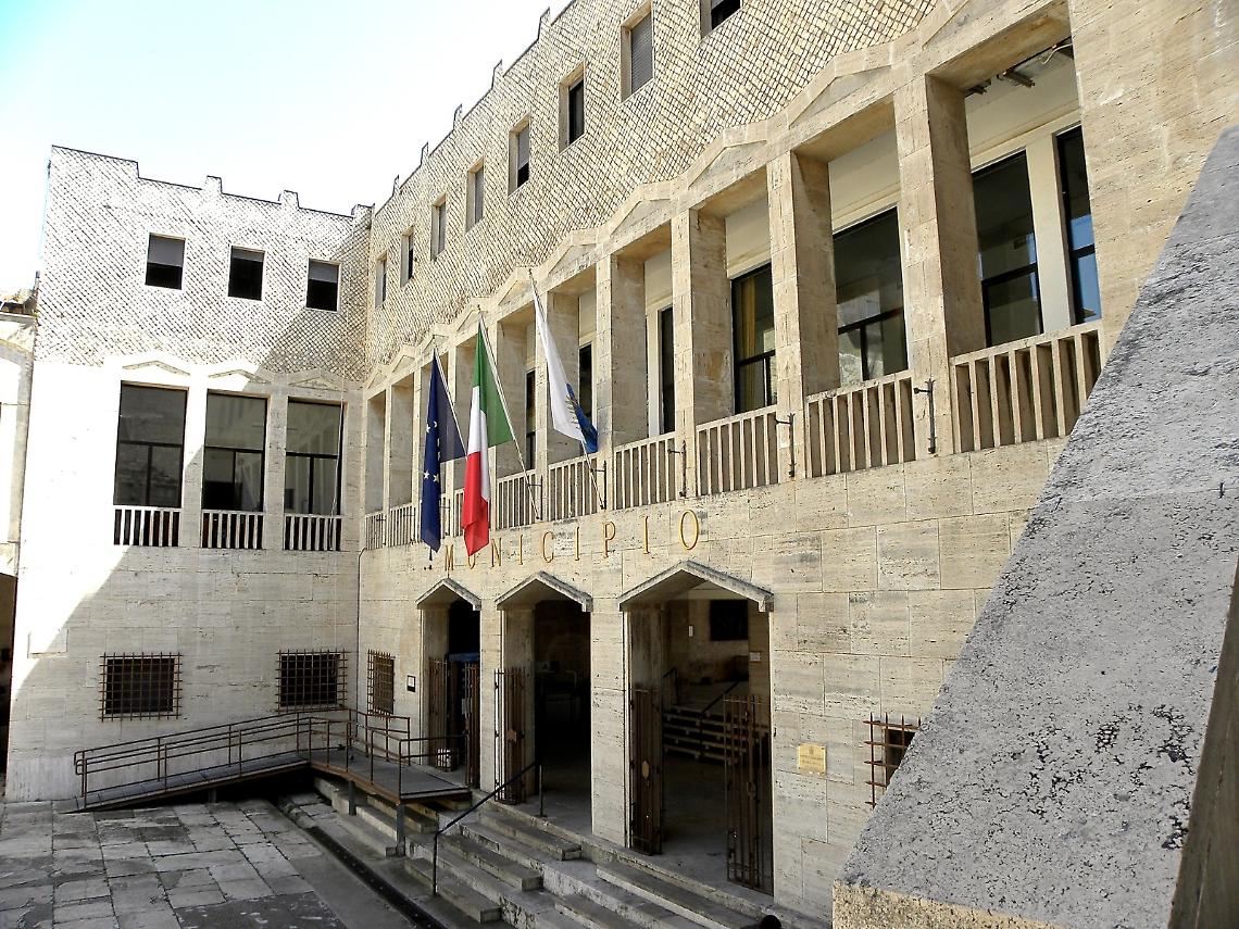 Terracina, atti acquisiti dai Carabinieri: il Comune &ldquo;massima fiducia nella magistratura&rdquo;