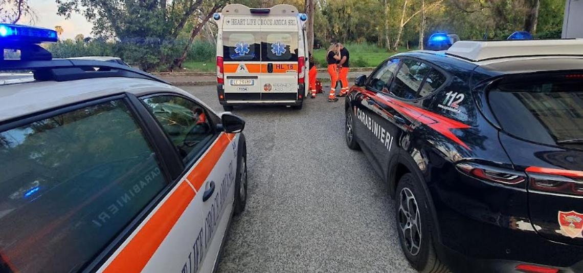 Semina il panico in strada, bloccato dai carabinieri con lo spray urticante