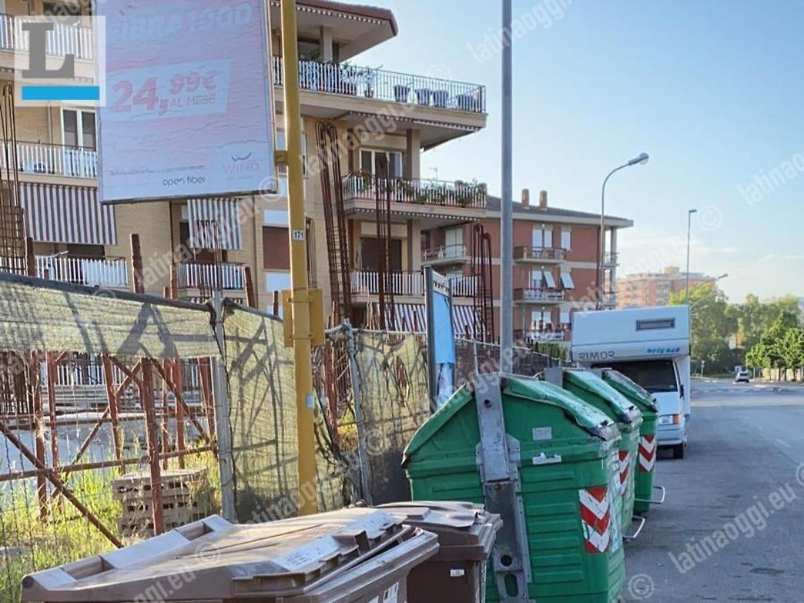 Cassonetti al posto delle fermate dei bus, caso in commissione