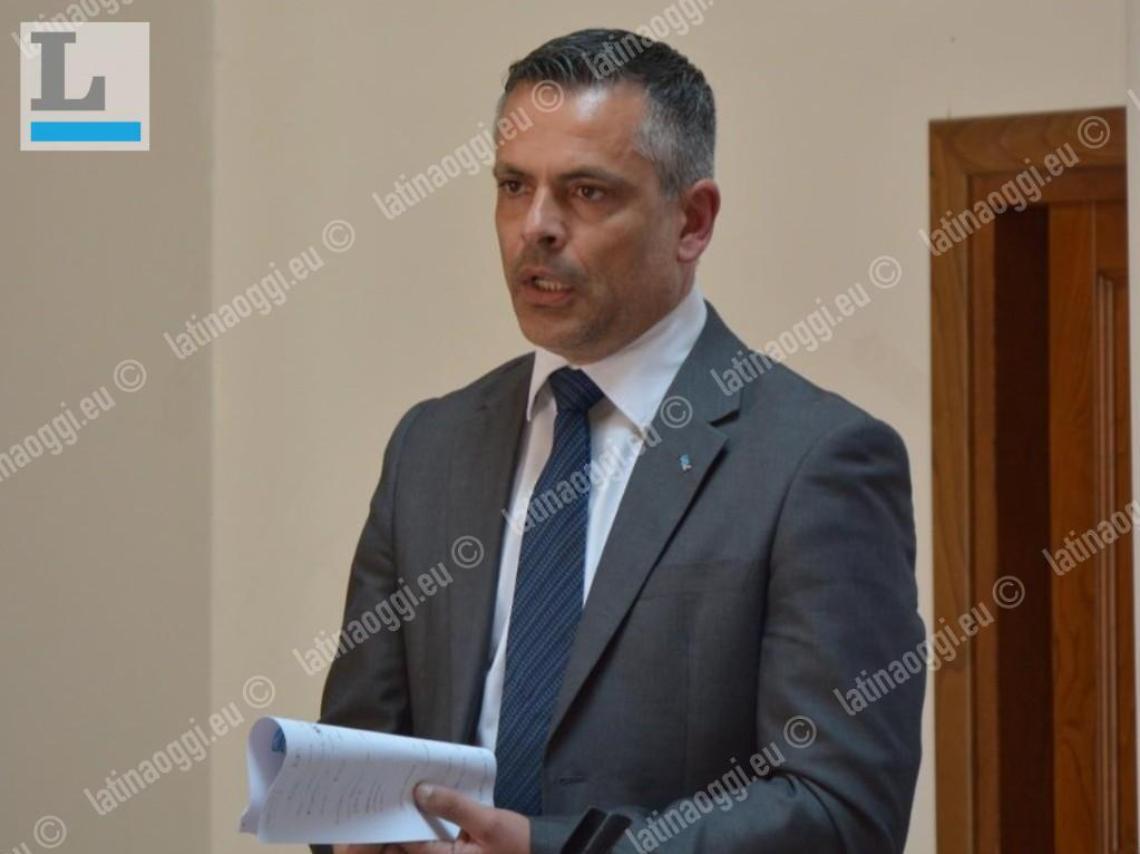 Lega: «Coletta rinuncia ai progetti sugli immobili confiscati ai Ciarelli e Di Silvio»