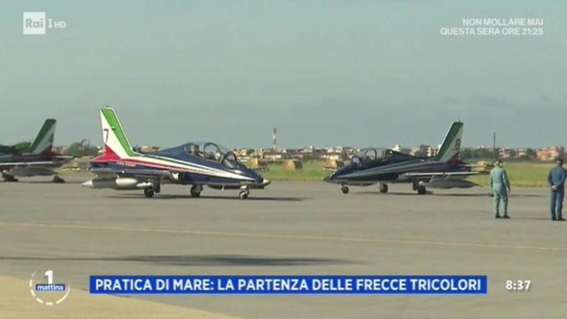 Festa della Repubblica, le Frecce Tricolori partono da Pomezia