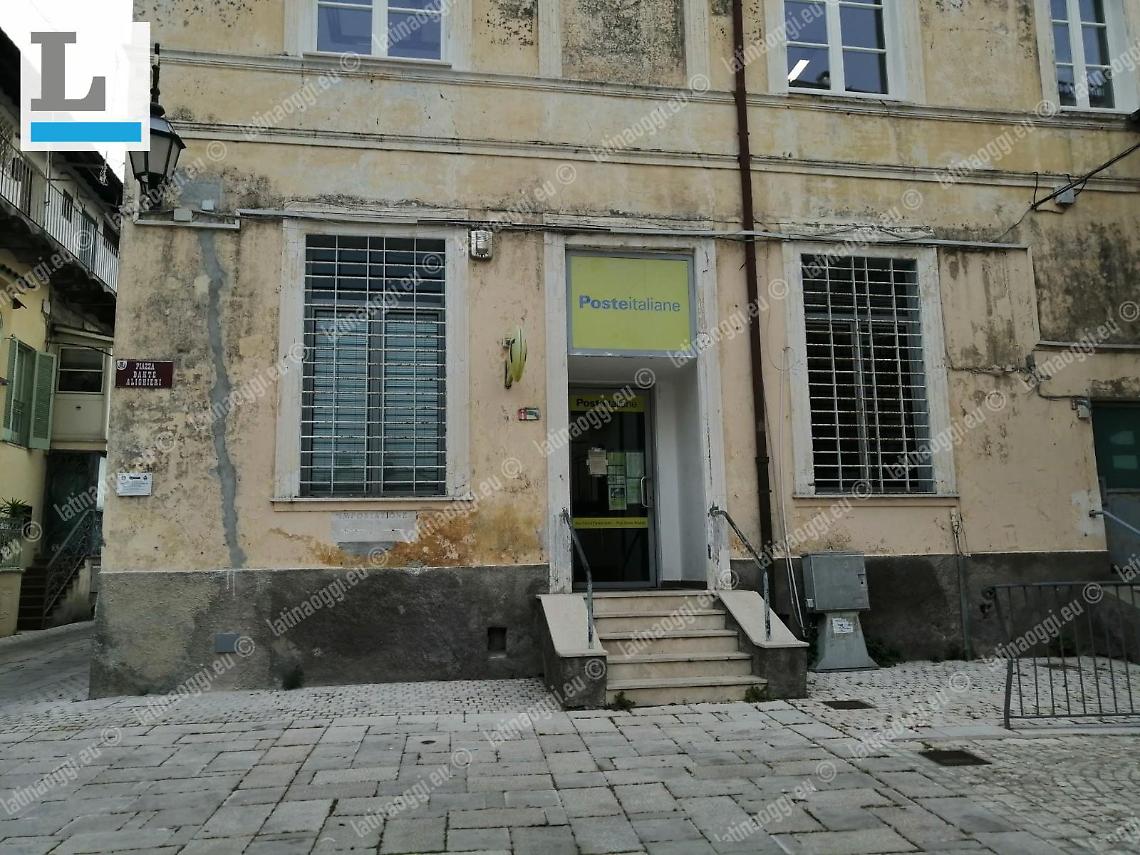 Ufficio postale chiuso, ora l'appello per la riapertura