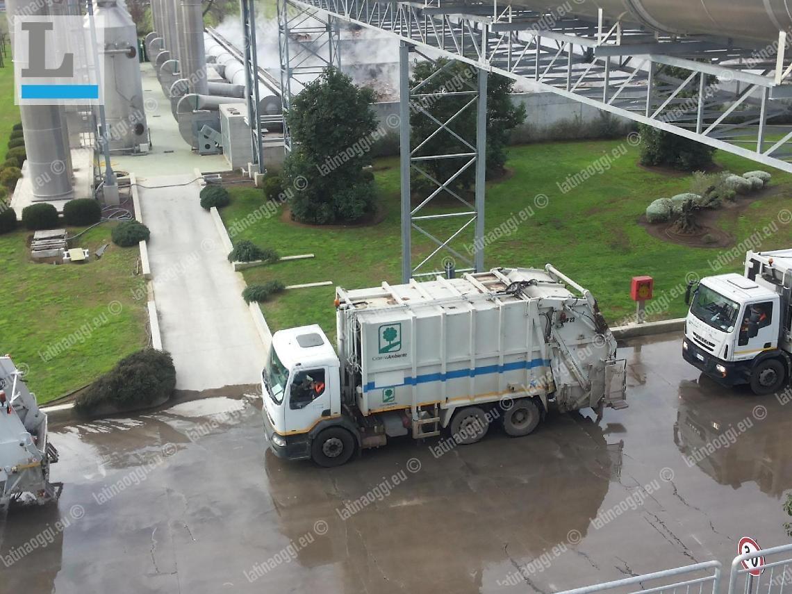 Rida chiude per tre giorni, problemi in provincia per i rifiuti indifferenziati