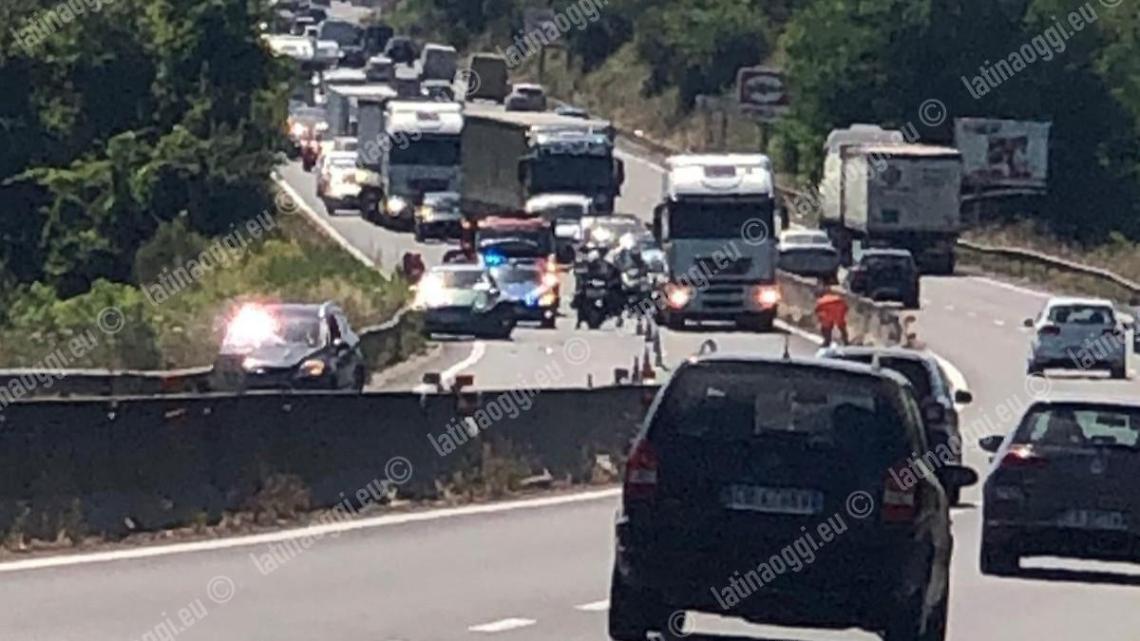 Ancora code sulla Pontina a causa di un incidente