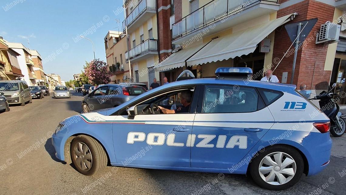 Anziano derubato dell'orologio d'oro con un abbraccio