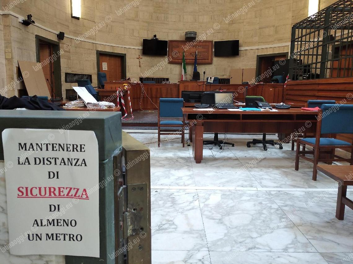 Picchiava la nonna per i soldi. Il perito: può essere processato