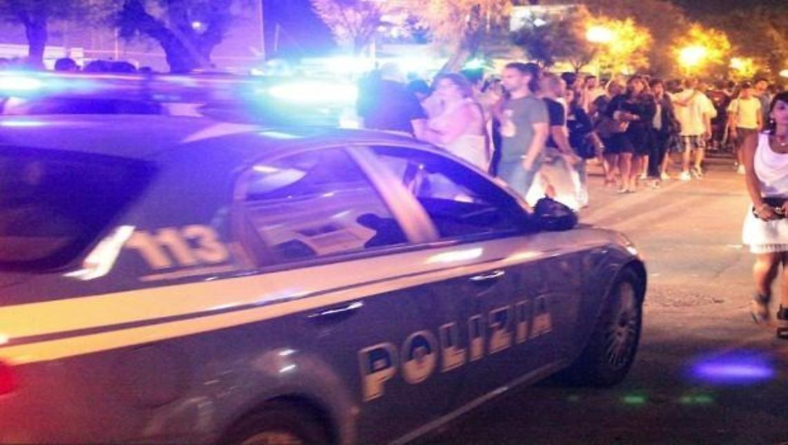 Assembramenti e uso delle mascherine, stretta sulla movida: chiusi cinque locali