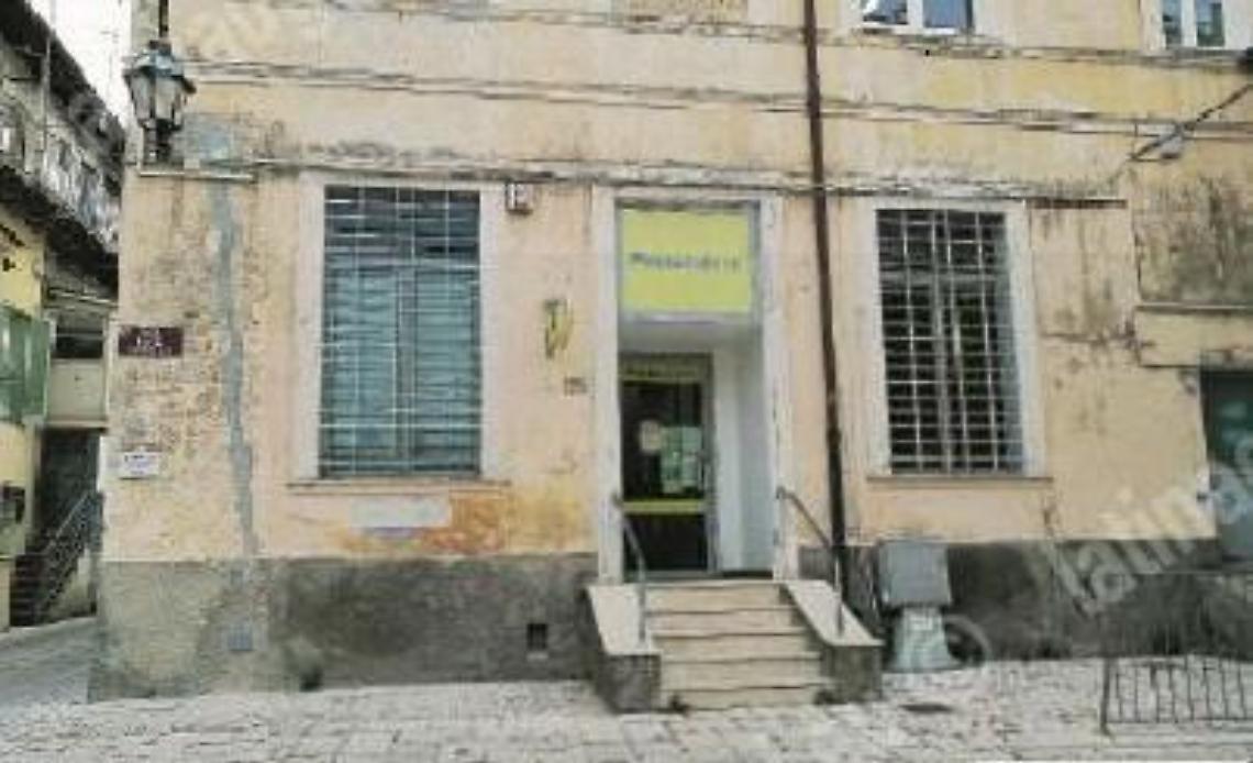 Ufficio postale al centro storico ancora chiuso, i timori