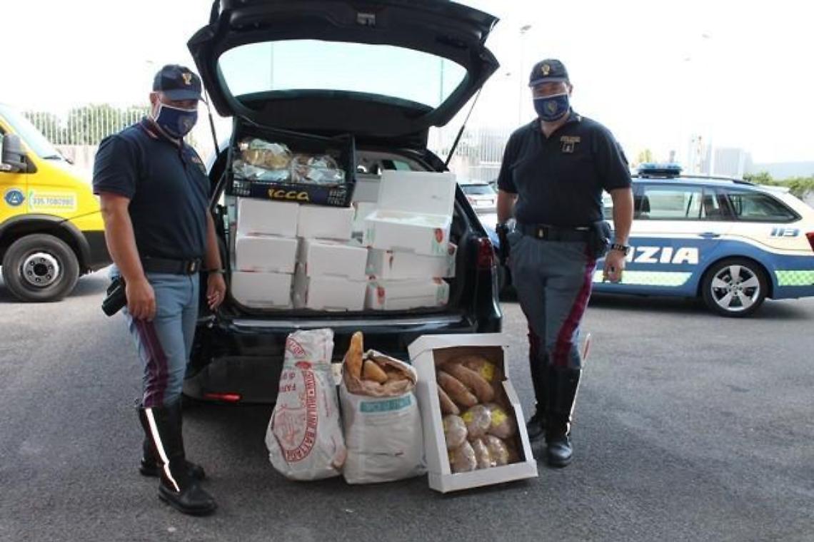 Cento chili di latticini trasportati in condizioni non idonee: scatta la sanzione