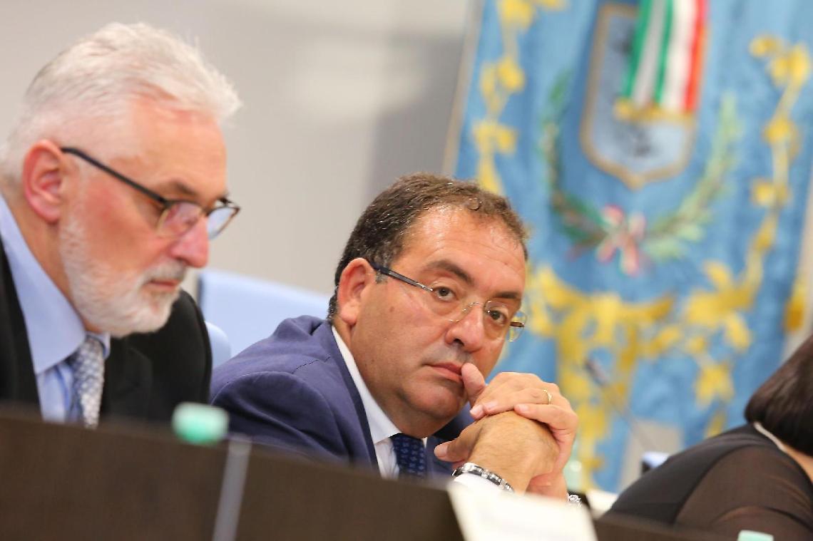 Covid 19, quattro alunni positivi dopo i tamponi