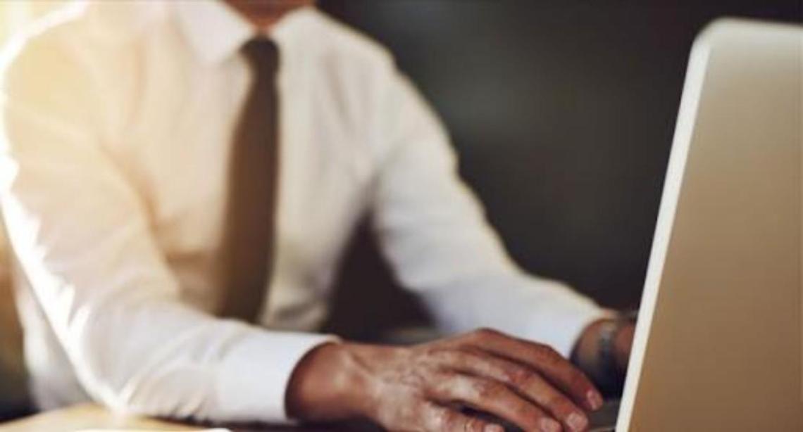 Acquista un tosaerba su internet, ma gli consegnano un giocattolo da pochi euro