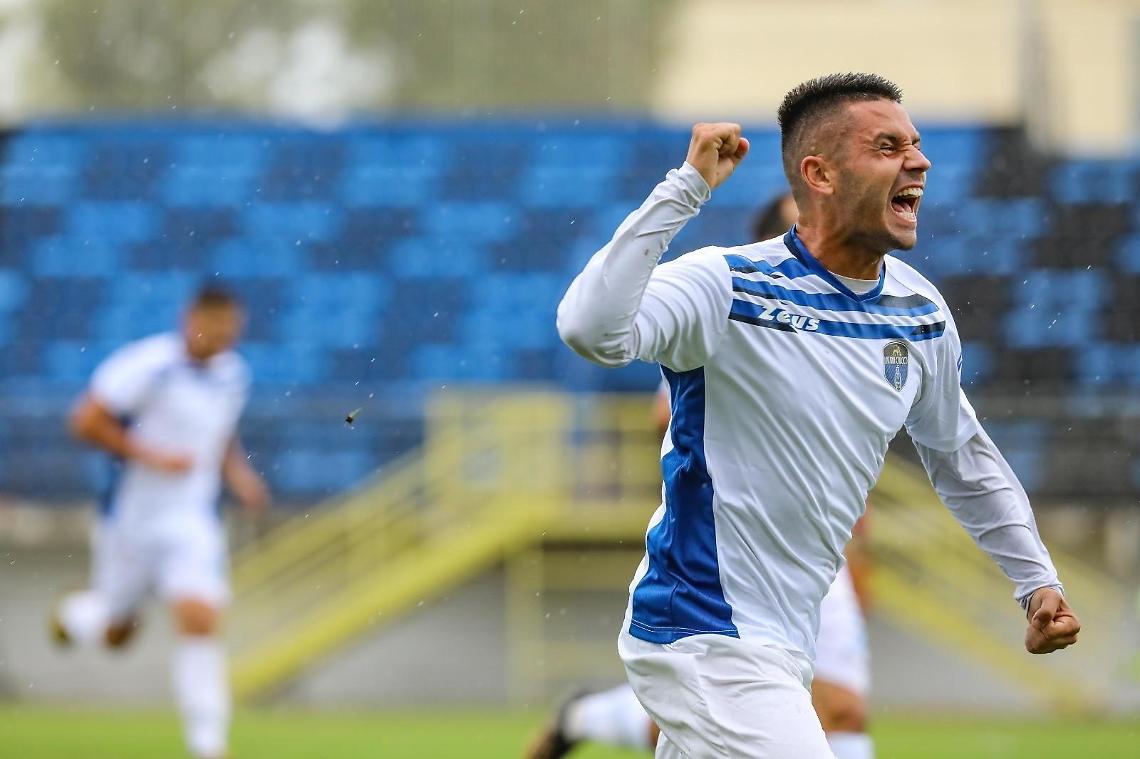 Latina devastante, quattro gol al Nola e punteggio pieno dopo due partite