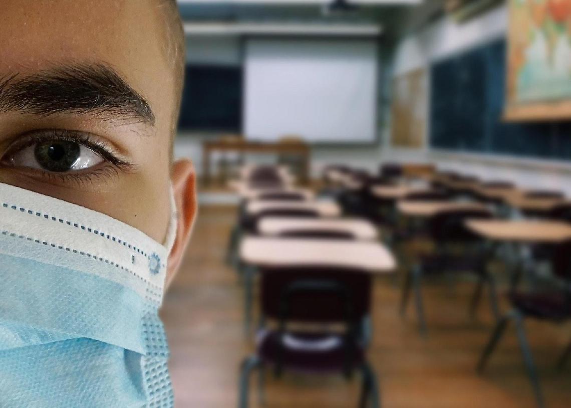 Coronavirus, classi e docenti dei licei in quarantena nel capoluogo