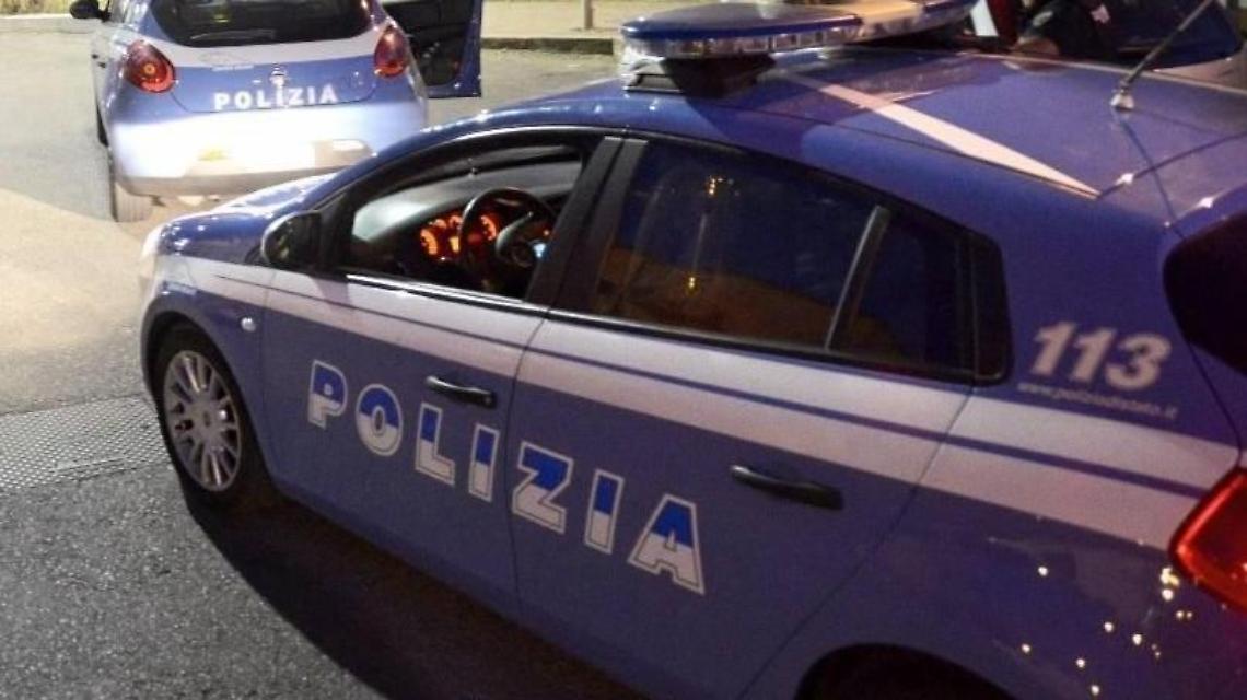 Spari per gelosia,  gli agenti in aula riscrivono quella notte