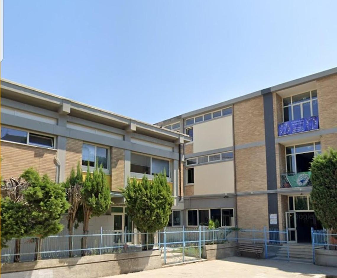 Coronavirus, ancora un caso a scuola: scatta la sanificazione alla &laquo;Virgilio&raquo;