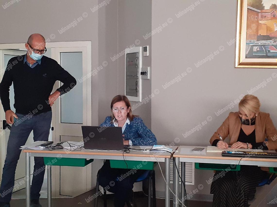 Un momento della commissione Ambiente