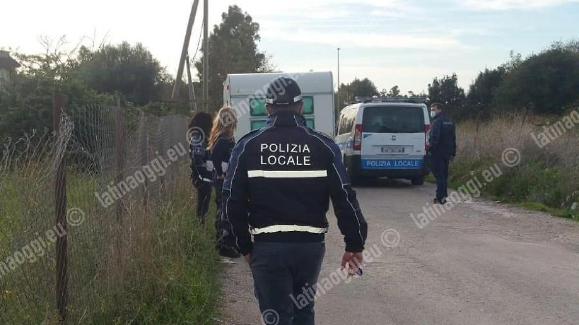 Sgomberato l'accampamento dei nomadi in via Colli Marini