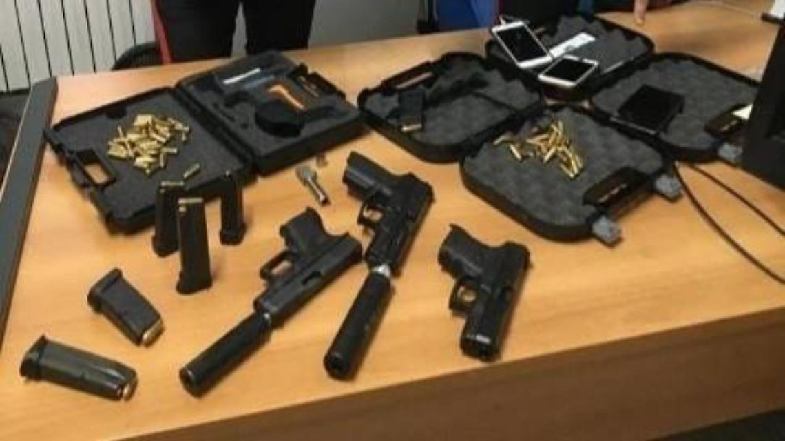 Pistole in auto, inchiesta chiusa