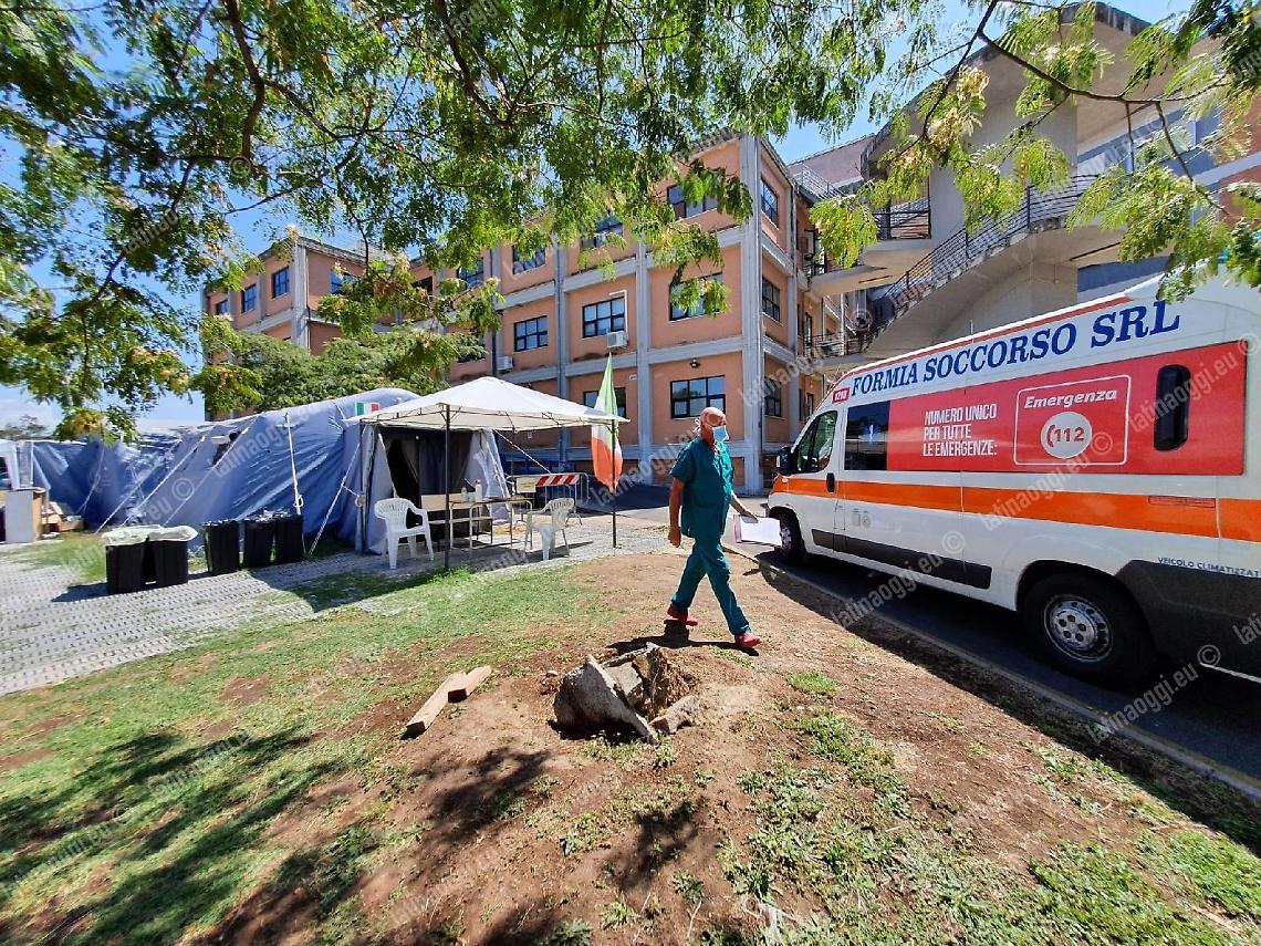 Covid, la Asl: "Sono 40 gli operatori positivi o in quarantena"