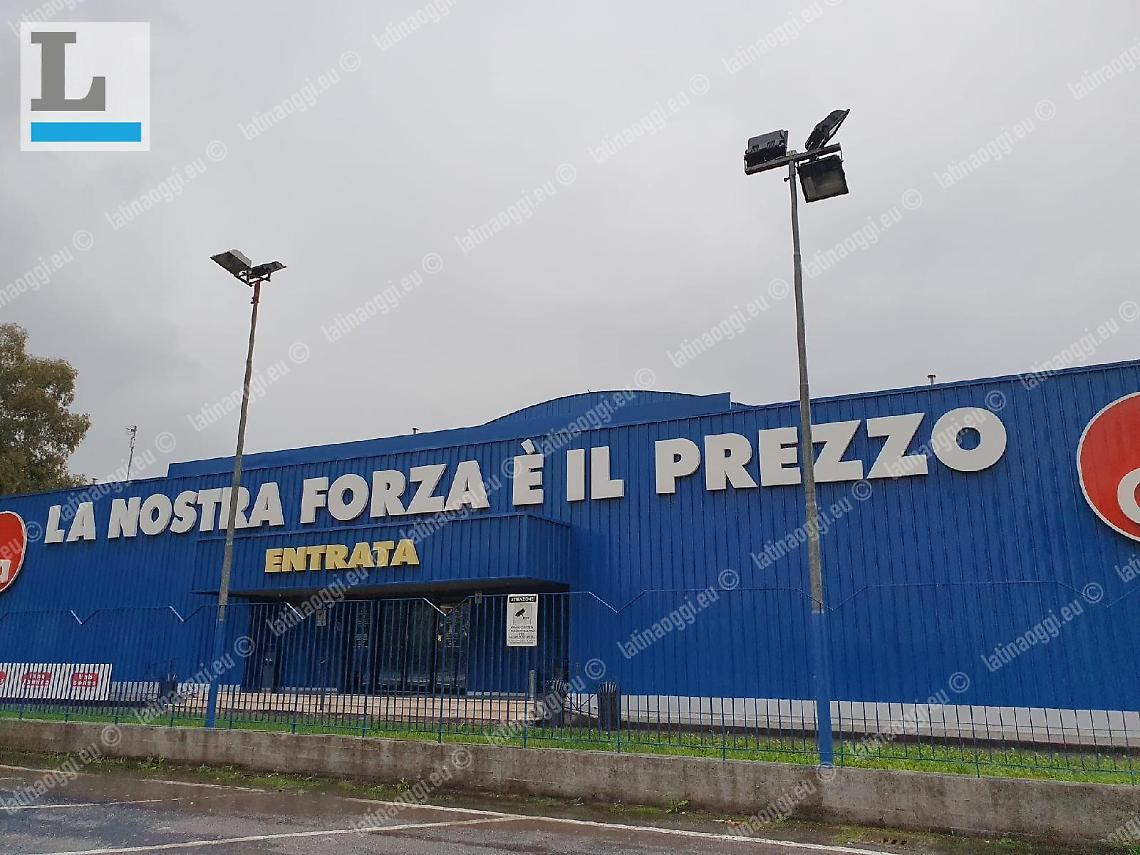 Megastore aperto nonostante le restrizioni, scatta la sanzione