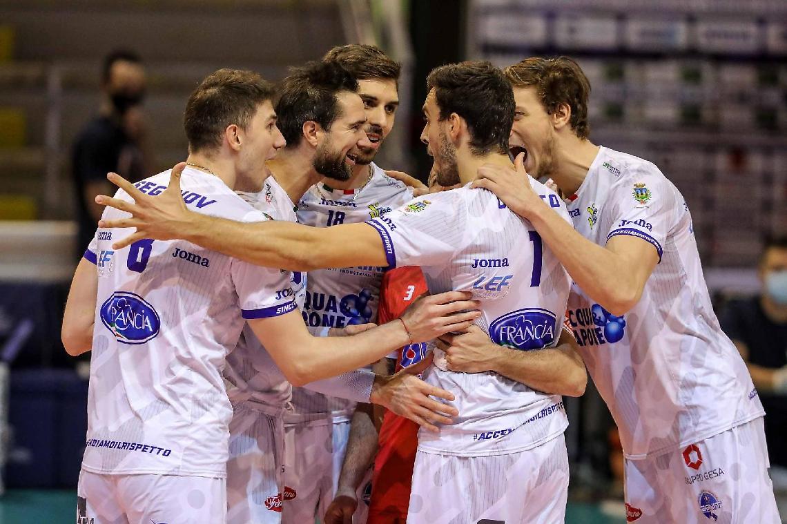 Top Volley Cisterna, ancora quattro positivi. La sfida con Modena &egrave; a rischio