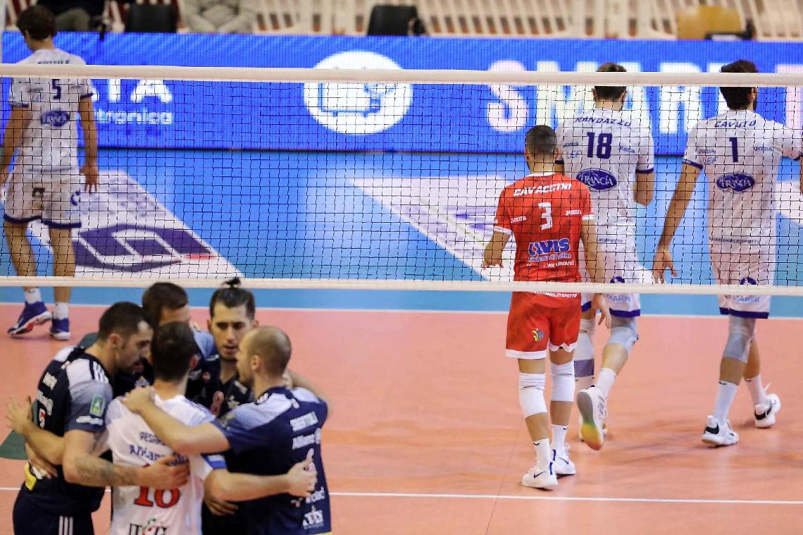 La Top Volley Cisterna sconfitta nettamente in casa da Milano