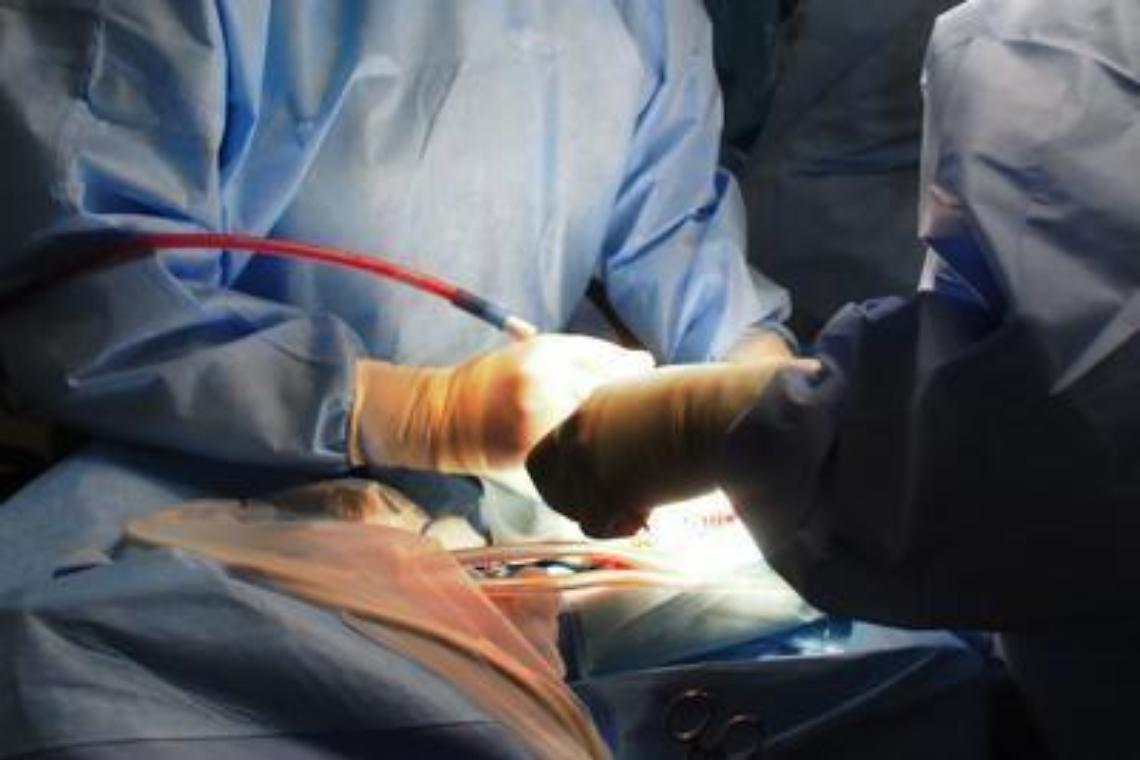 Operato per un’ernia, per sbaglio tolgono un testicolo: maxi risarcimento