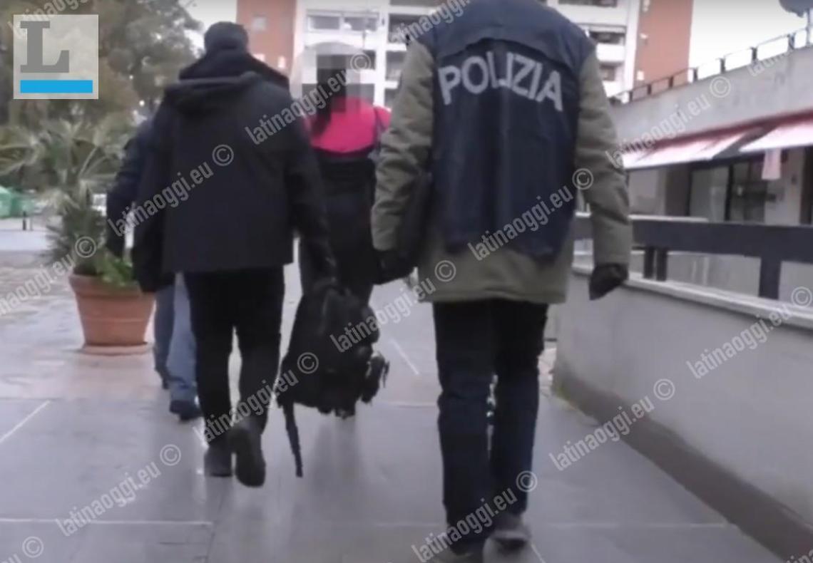 Fermata la tutor dei terroristi: si nascondeva nel Palazzo di Vetro