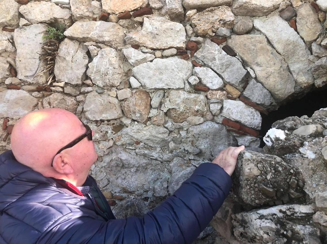 Reperti nei pressi della villa di Tiberio, parola all'esperto