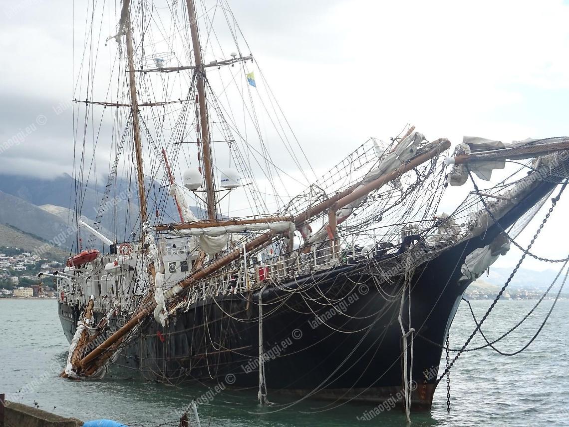 Signora del Vento, cordata locale per salvare il veliero