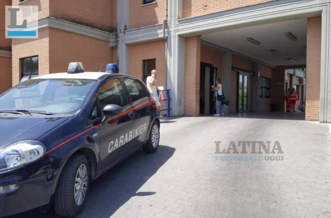 Muore in ospedale I parenti denunciano: rubati i suoi gioielli