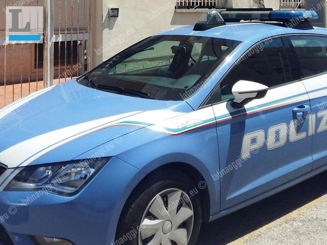 Esplosione in un centro Caf, indagini a 360 gradi: non si esclude alcuna pista