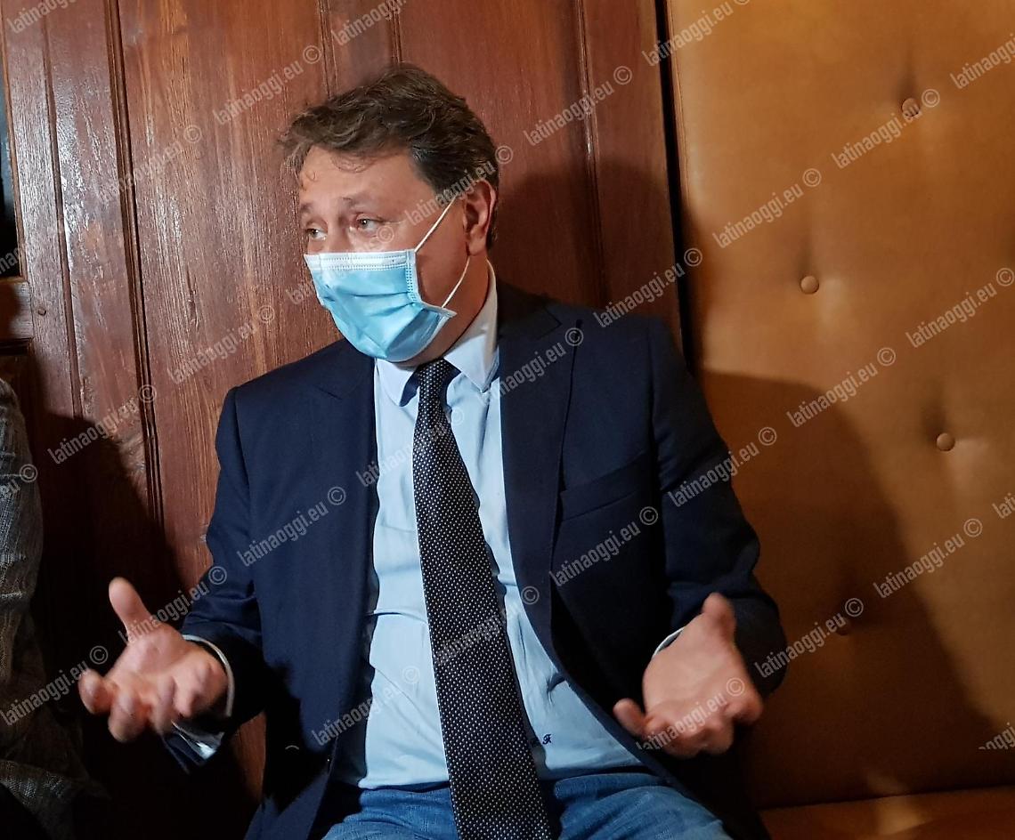 Fazzone (FI): "Io a sostegno di Conte? Assolutamente falso"