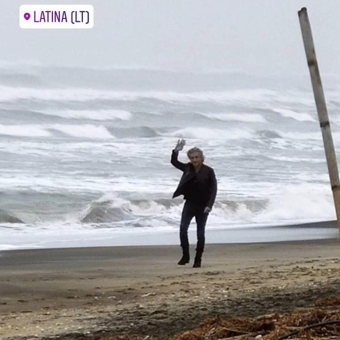 Ligabue sceglie il mare di Latina per il suo nuovo video