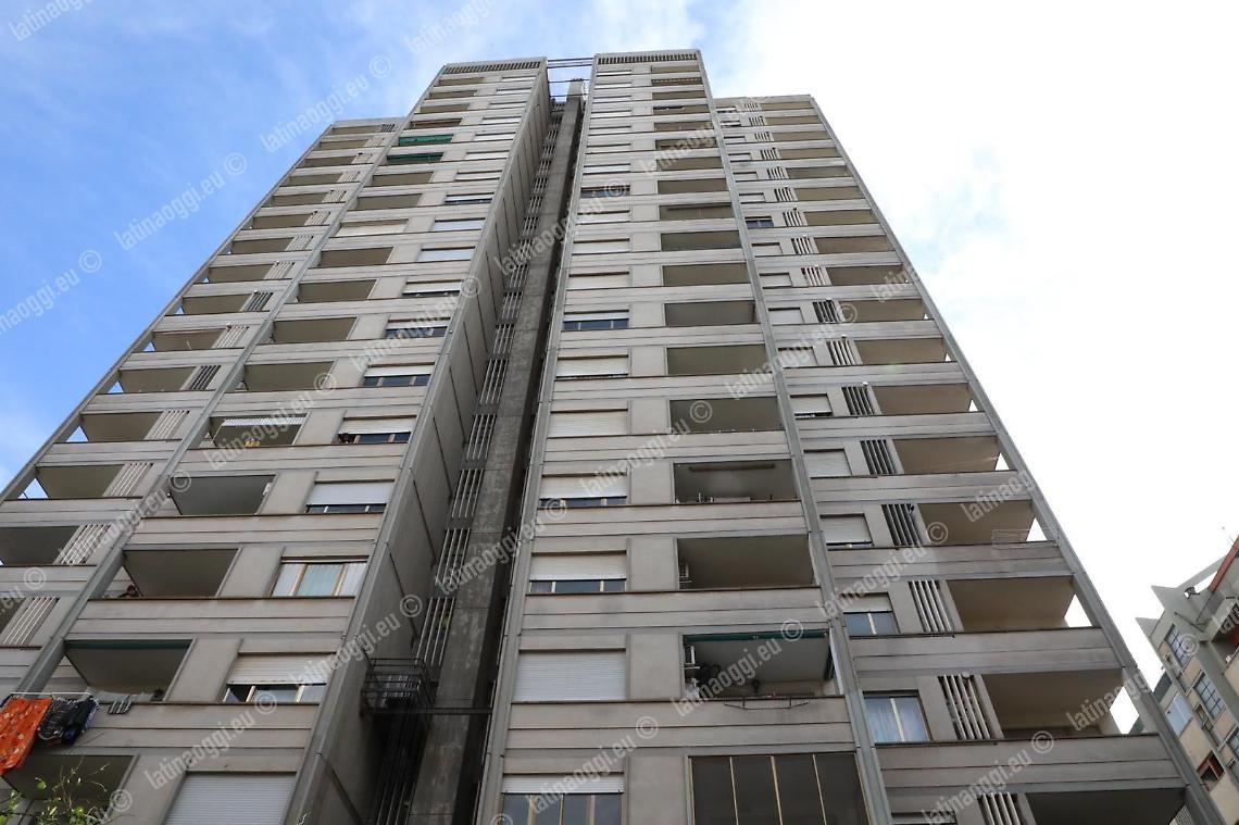 Grattacielo Pennacchi all'asta: suddiviso in 256 lotti
