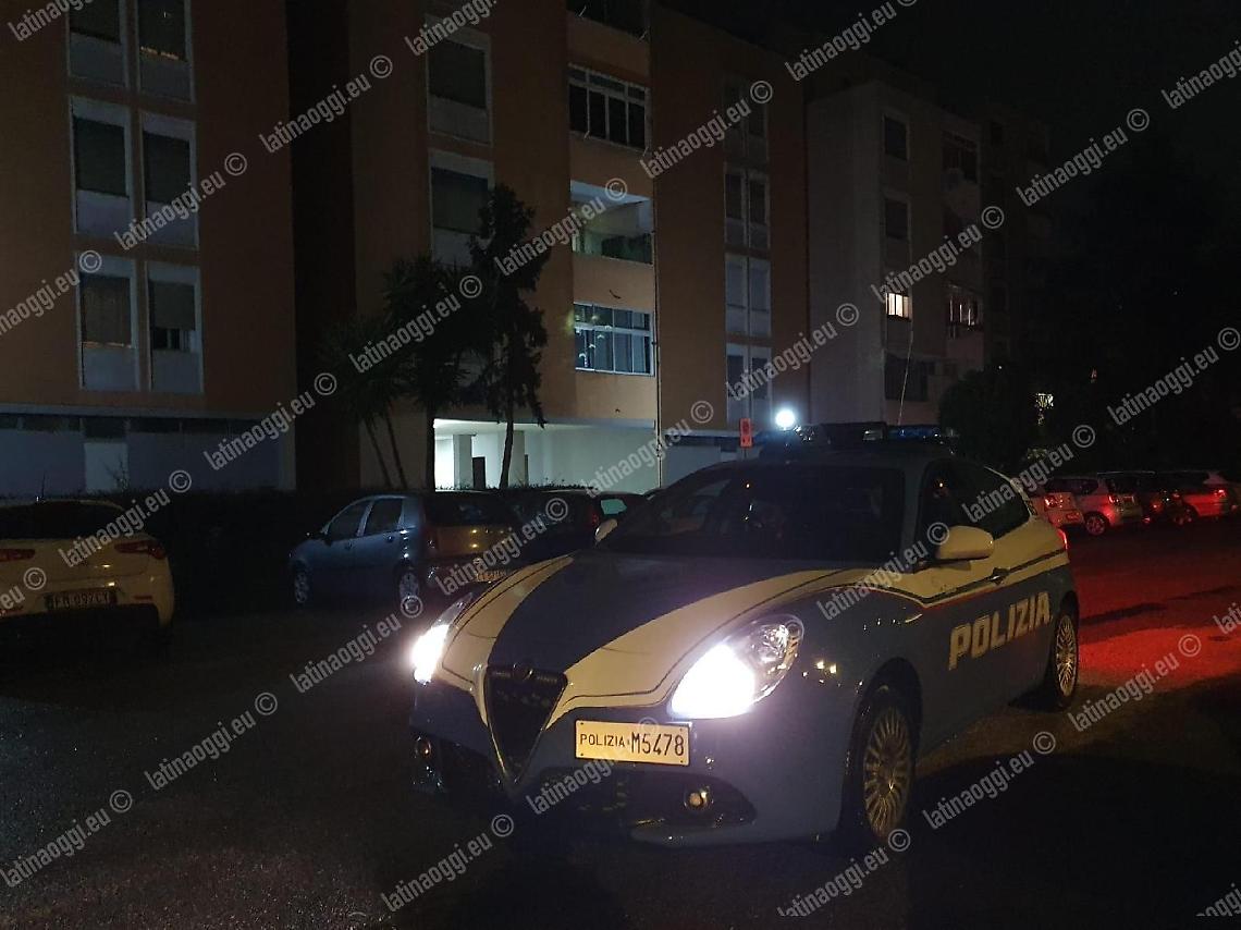 Spari dalla finestra dopo la provocazione, ora si indaga