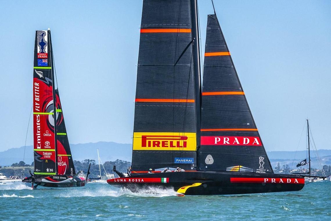L' America's Cup sbarca per la prima volta in Italia: finale 2027 a Napoli