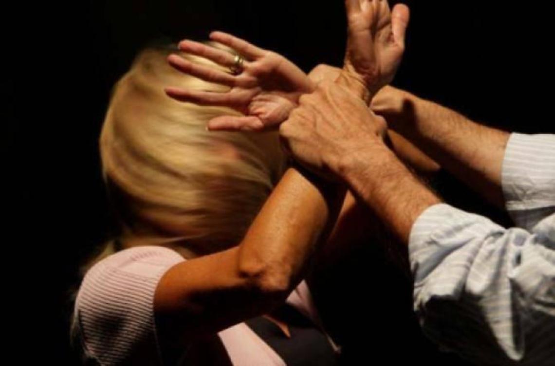 violenza sessuale pensionato assolto