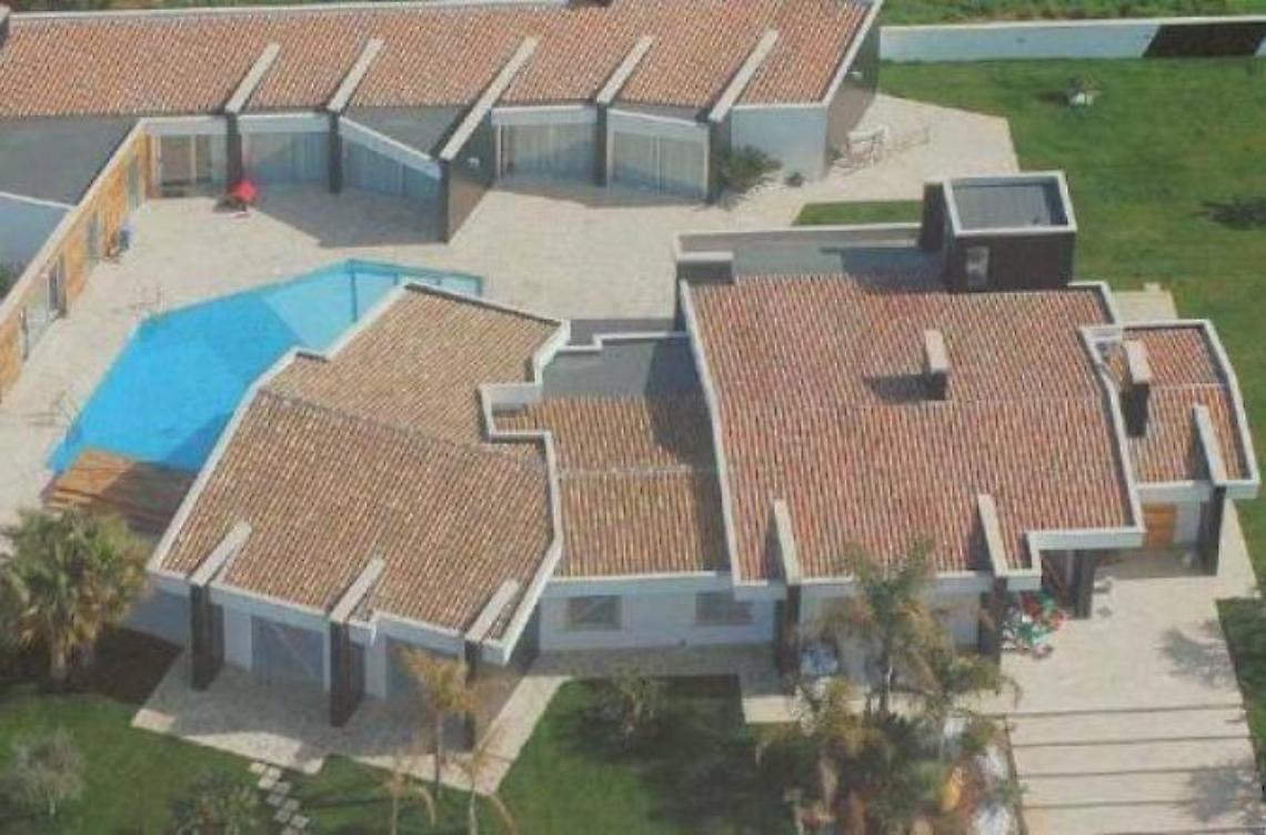 La lussuosa villa  sequestrata dalla Finanza e nelle disponibilit&agrave; di Mancini