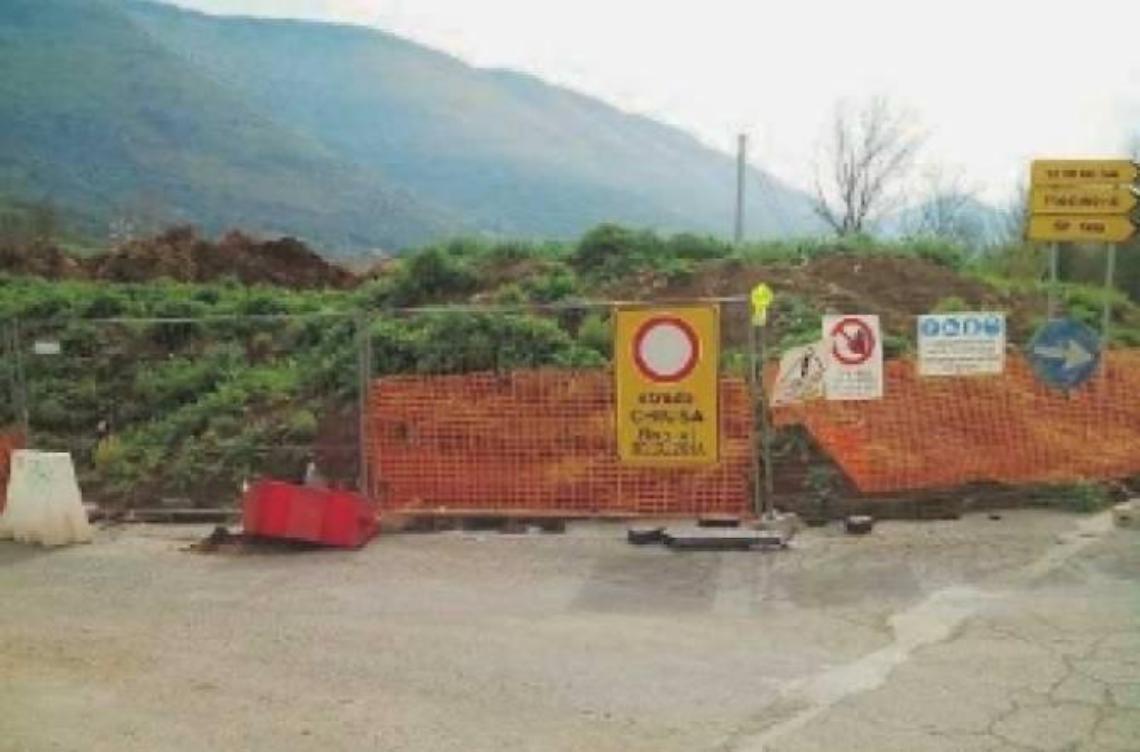 Il cantiere dello svincolo della Fornace della superstrada Frosinone - Mare