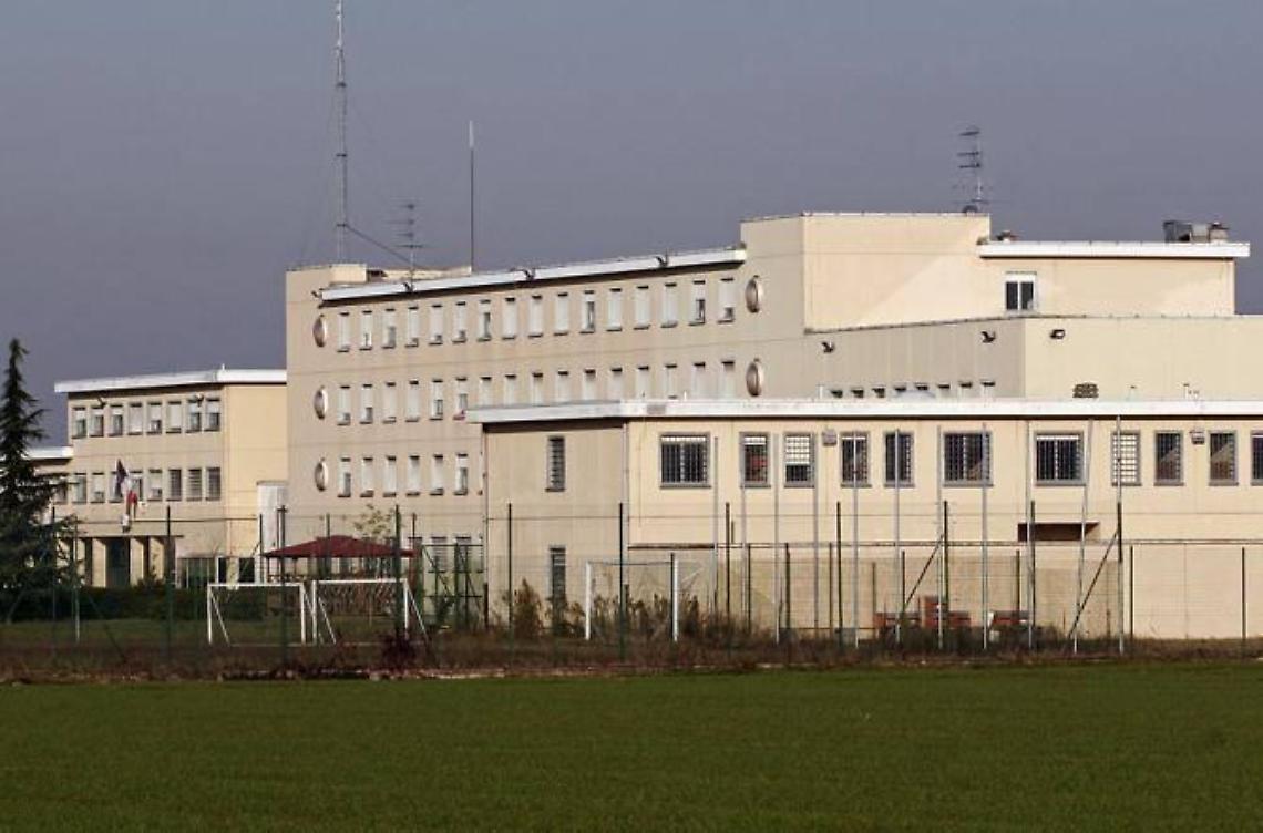 Agente penitenziario morto in un incidente stradale, oggi i funerali