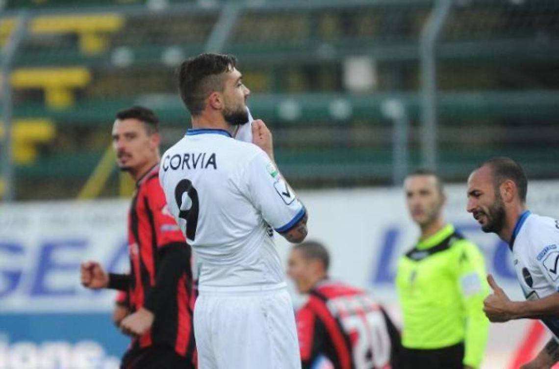 Niente giorno di riposo. Dopo il ko di Lanciano rabbia Maietta e oggi primo allenamento sotto l'occhio dei tifosi della Nord